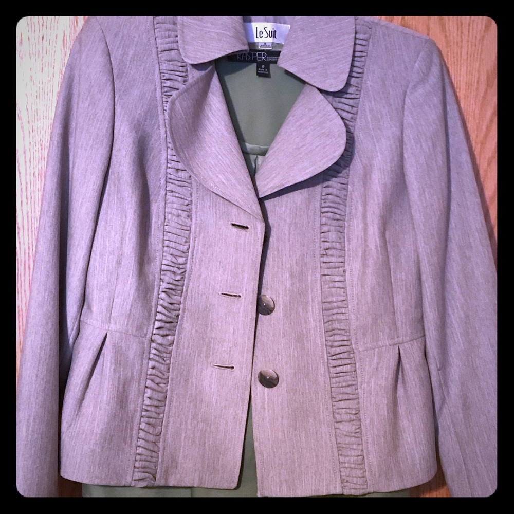 Women’s 2 piece suit